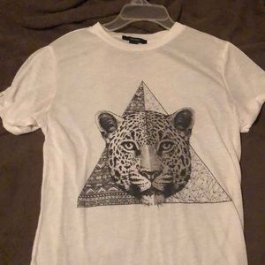 White tshirt with tiger emblem